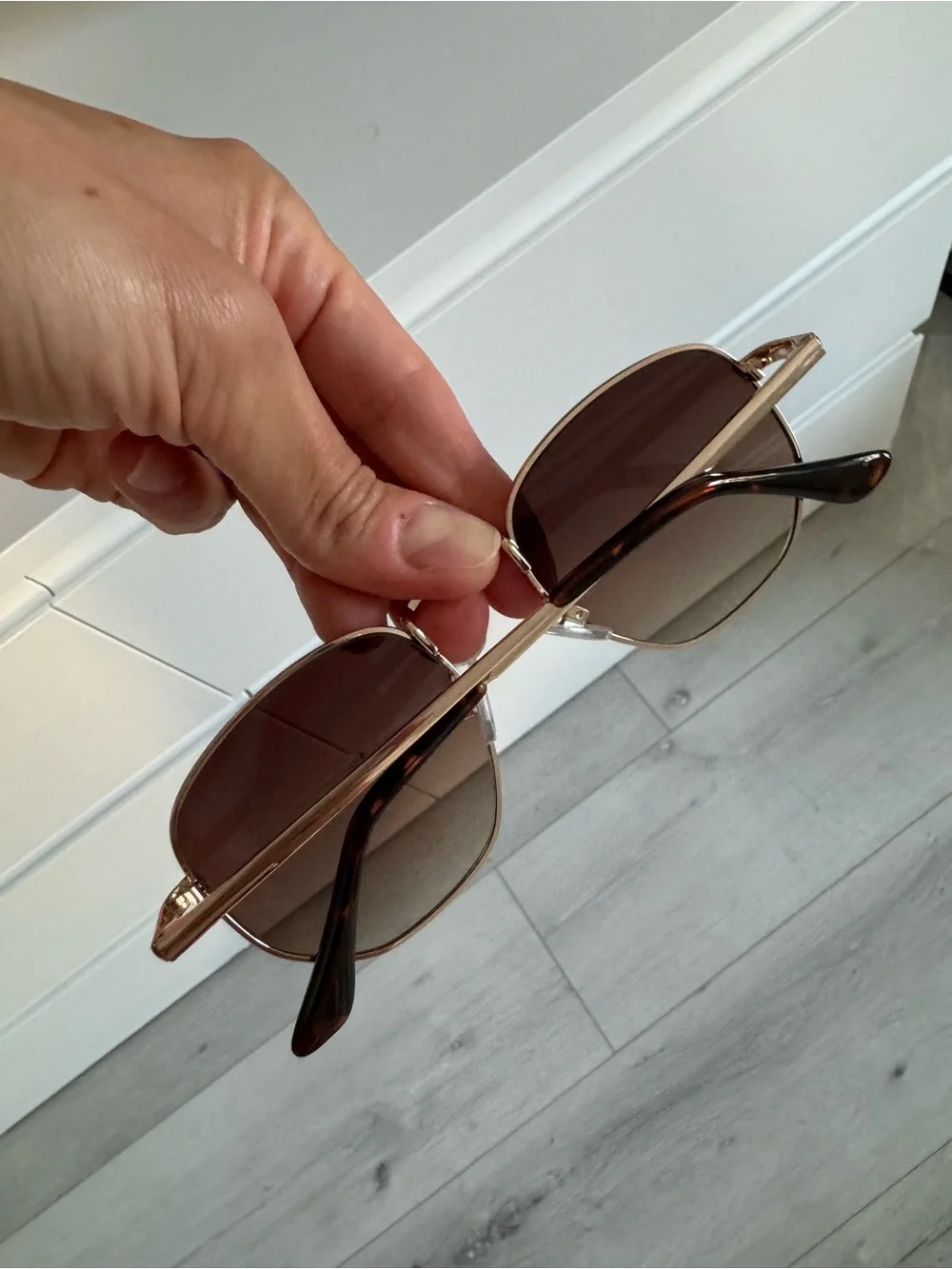 Gold Frame Sunglasses with Brown Gradient Lenses - Women's Fashion
